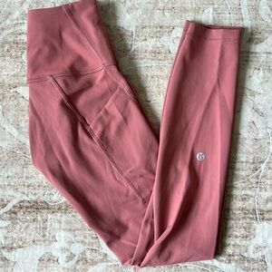 Lululemon Leggings in Soft Pink color with pockets